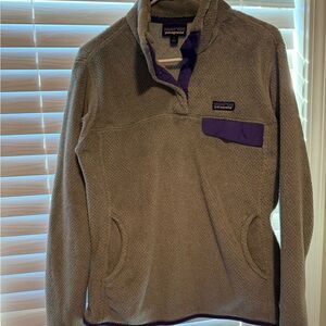 Patagonia Tan and Purple Fleece Pullover